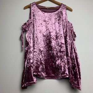 Entro Crushed Pink Velvet Shoulderless Top
